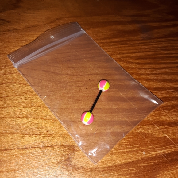 Tongue piercing-lime green and pink - Picture 1 of 1